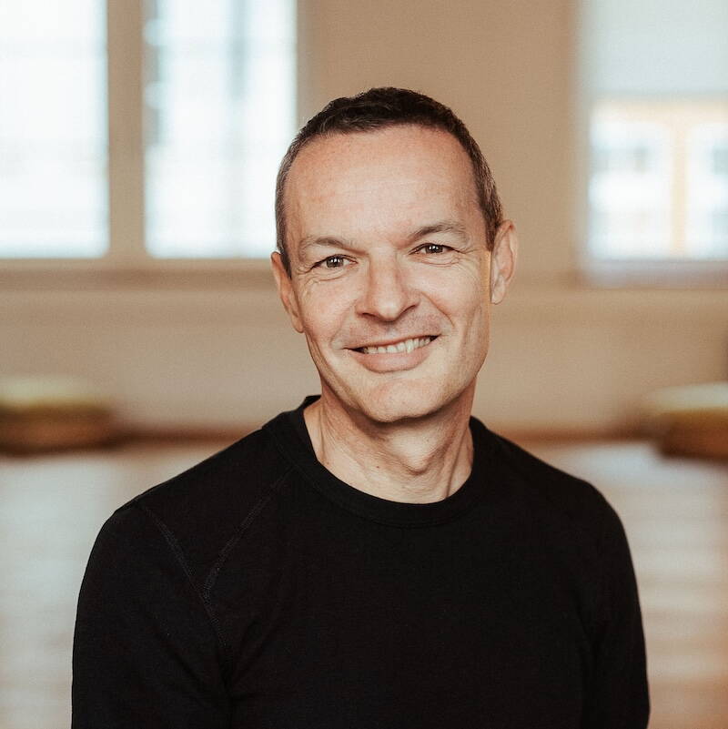 portrait_stefan_faust.jpeg portrait_stefan_faust.jpeg