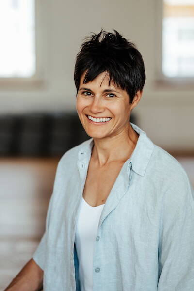 Manuela Peverelli, yogamoves Yogalehrerin Teacher Training yogamoves